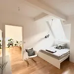 Dom wakacyjny Charmantes Stadthaus Im Herzen Von Monachium